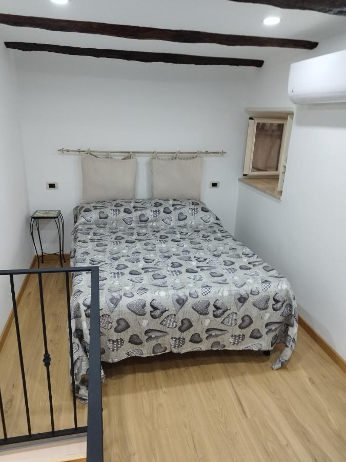 Apartment Il Rifugio Del Conte Naples